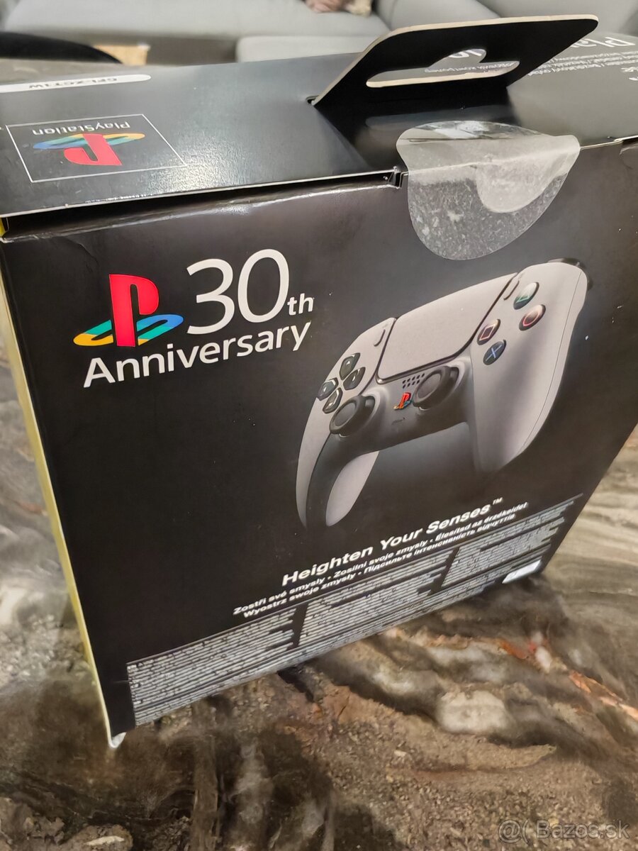 Playstation Dualsense 30th anniversary edition - 2