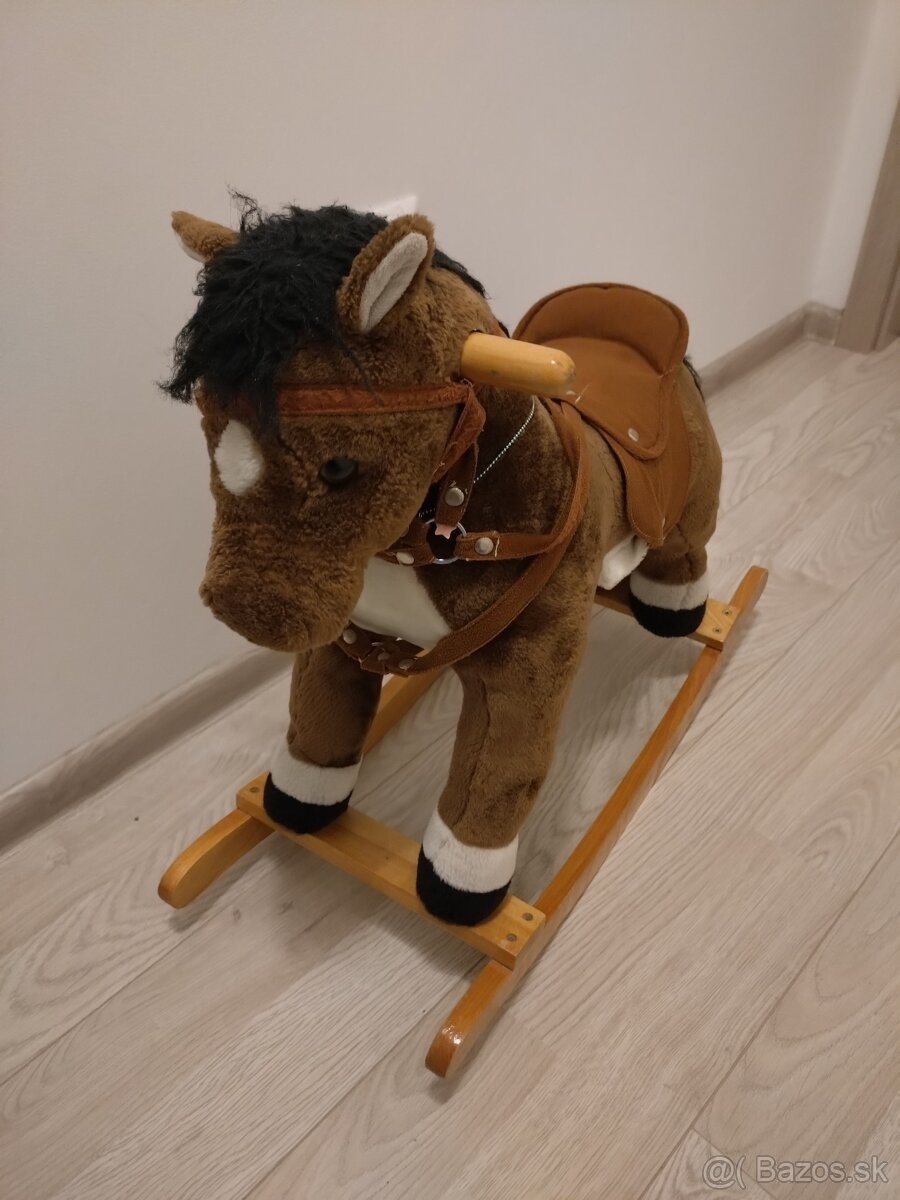 Hojdací koník - 2