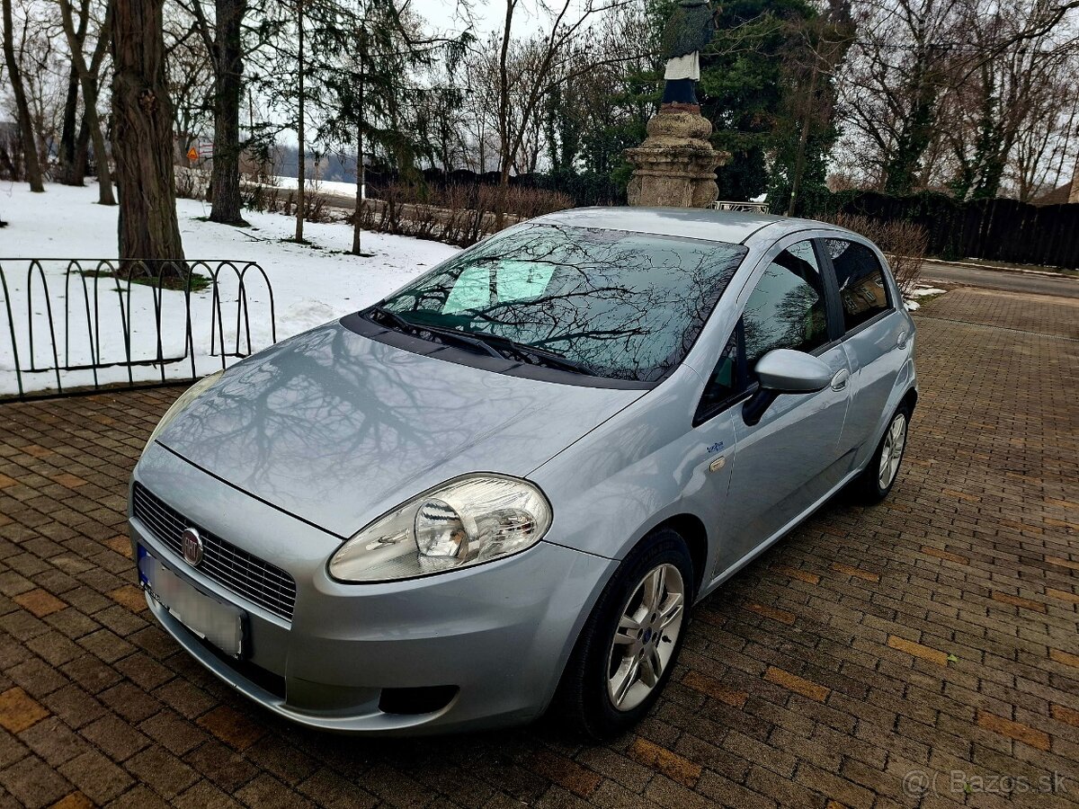 Fiat Grande Punto - 2