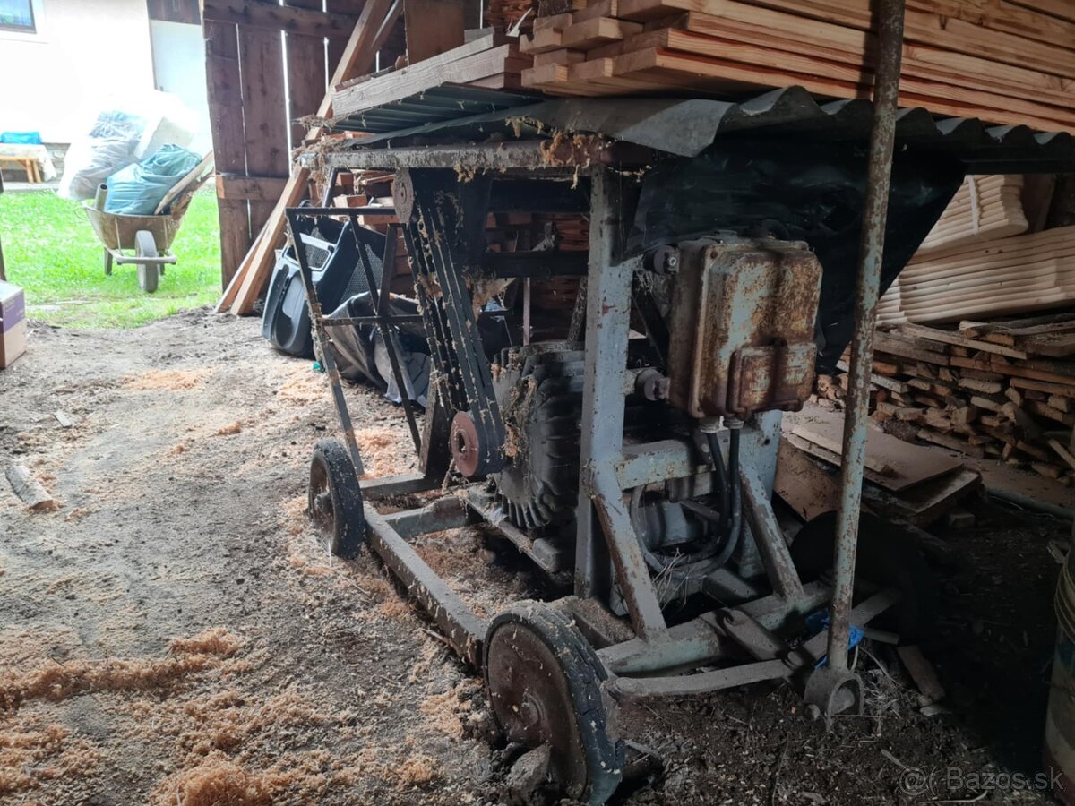 Predáme Cirkulár s 12 kW el. motorm - 2