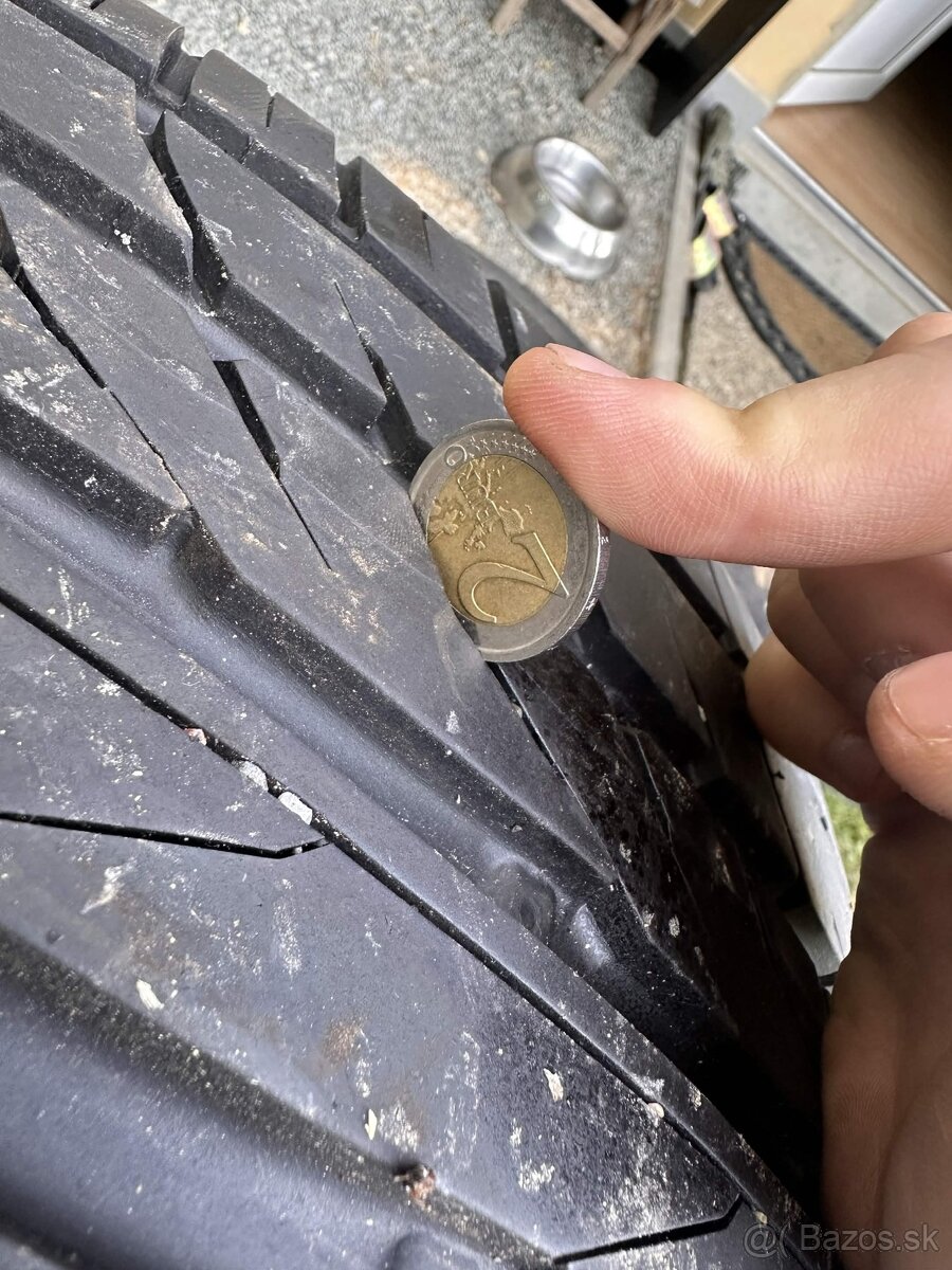 MATADOR 225/45R17 - 2