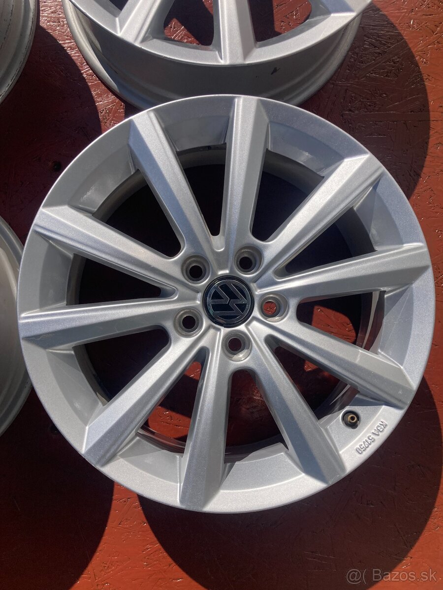 VW 2GM071496 - 2