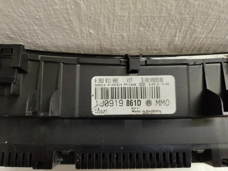 tachometer vw golf 1J0919861D 30€ - 2
