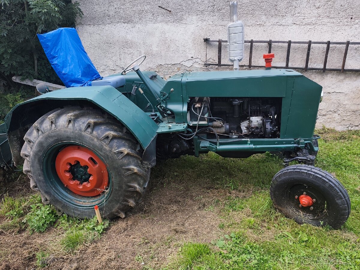 Traktor + vlečka - 2