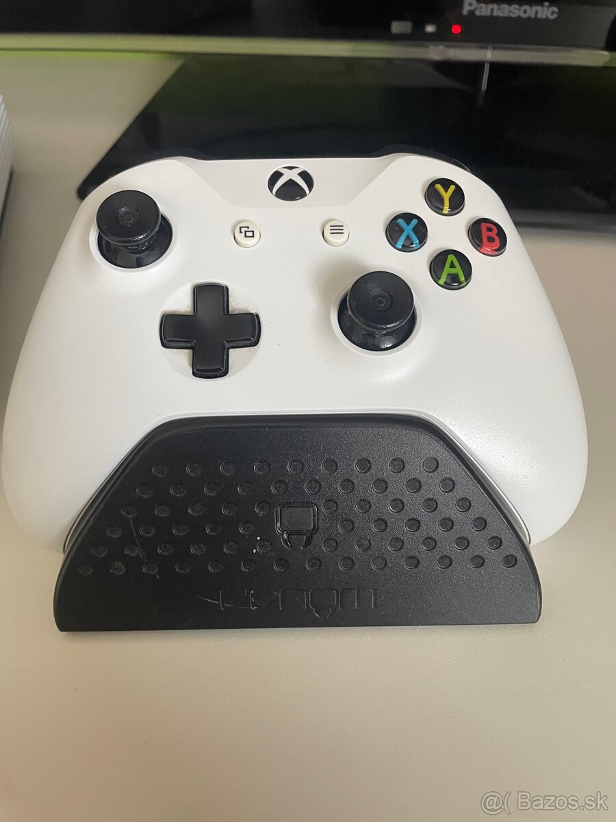 Predám xbox one s - 2