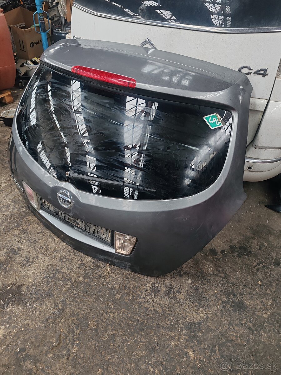 Nissan murano Z50 kufrove dvere - 2