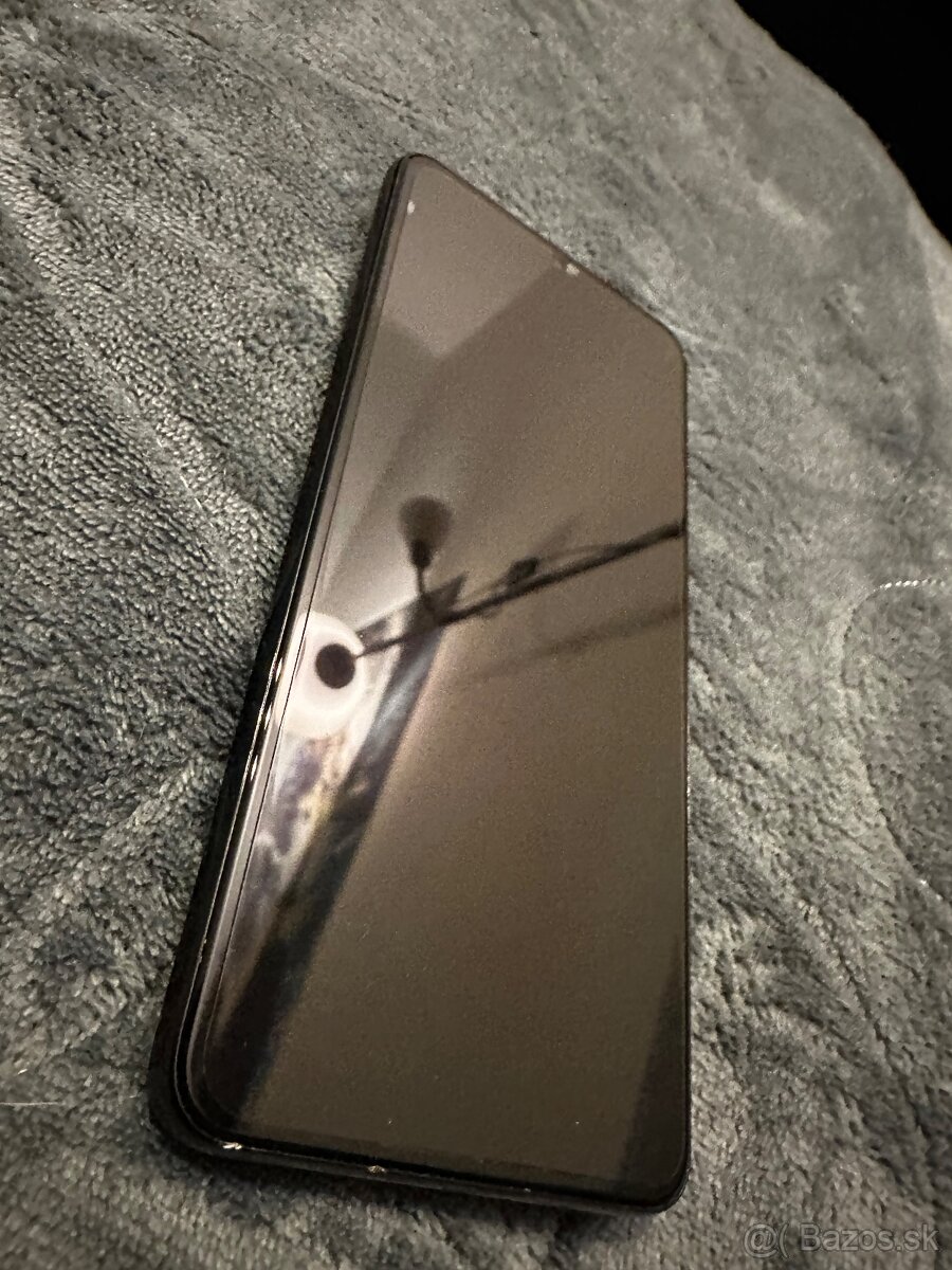 Samsung Galaxy S21+ - 2