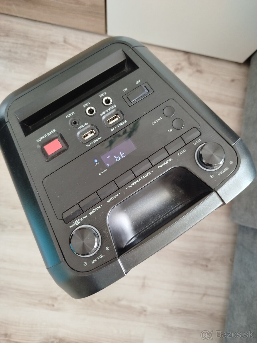 Reproduktor s mikrofónom - 2