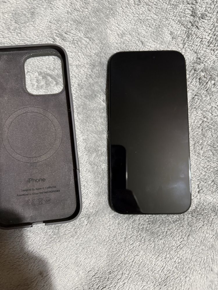 iPhone 16 Pro Max 256GB titanově černý - 2