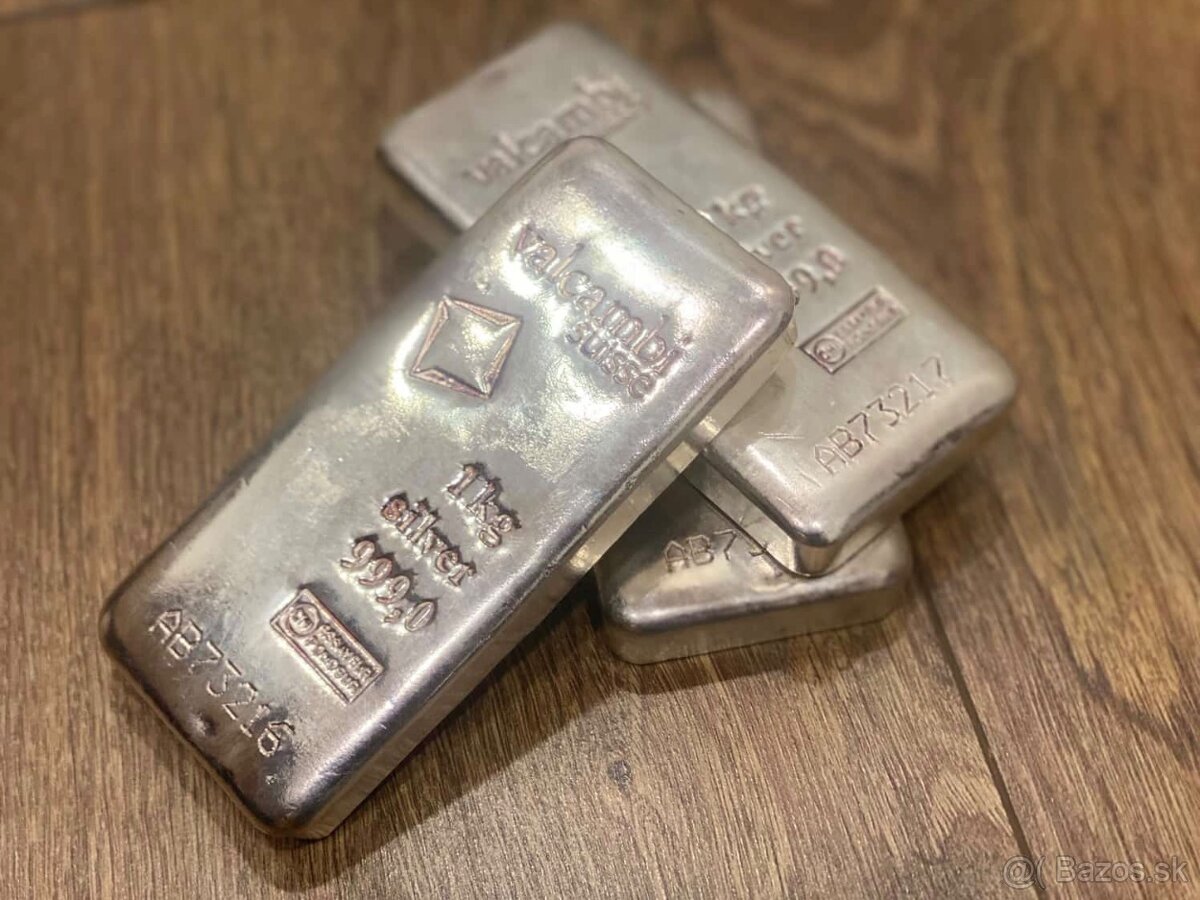 Strieborné tehličky - 2