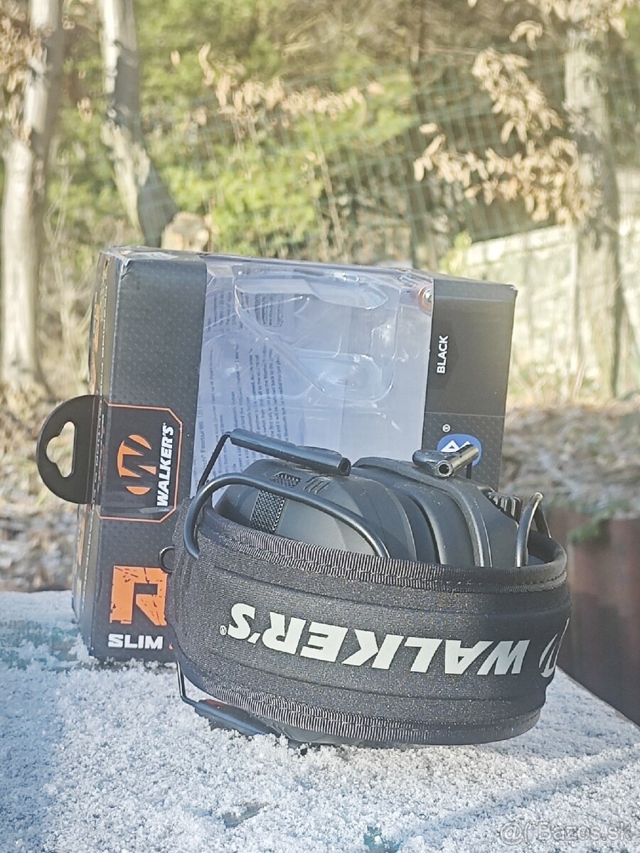 Walker's Razor Electronic Quad Muff w/ Bluetooth - 2