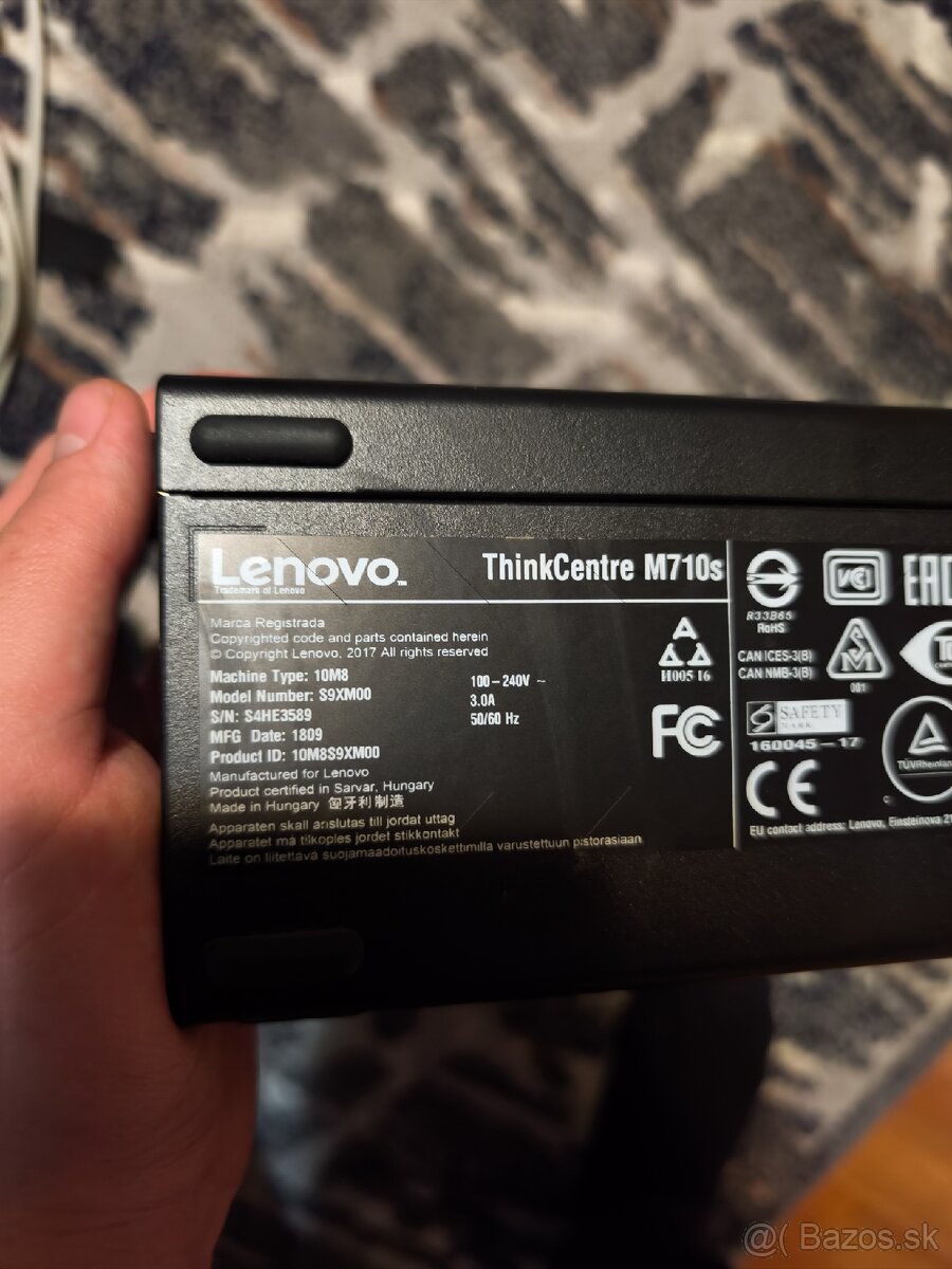 Stolný počítač Lenovo - 2