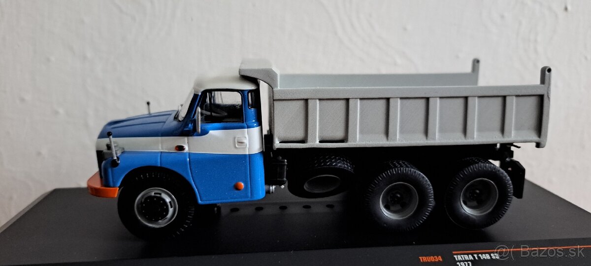 TATRA 148 1:43 IXO - 2