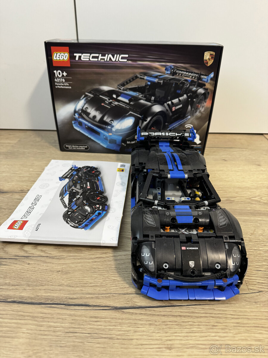 Lego Technic 42176 Porsche GT4 e-Performance - 2