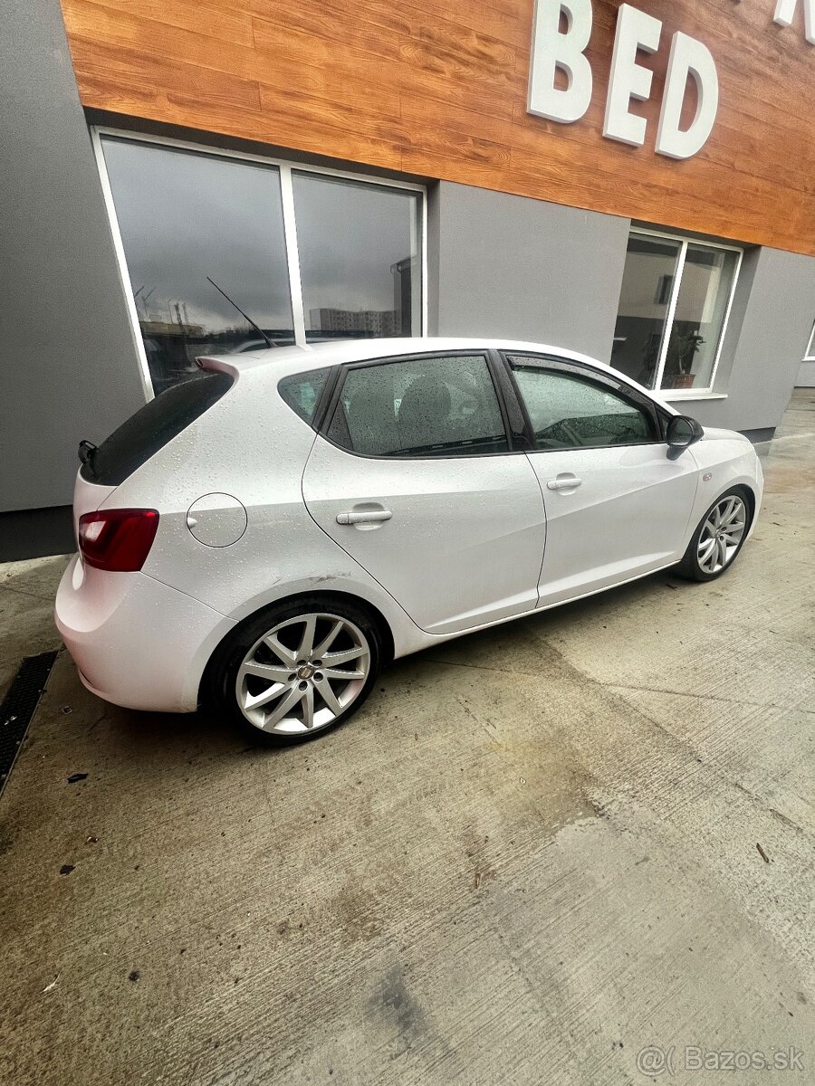 Seat Ibiza FR 1.4tsi DSG - 2