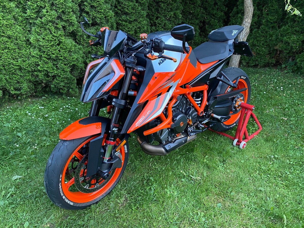 KTM Superduke 1290 R 2023 + Tech Pack - 2