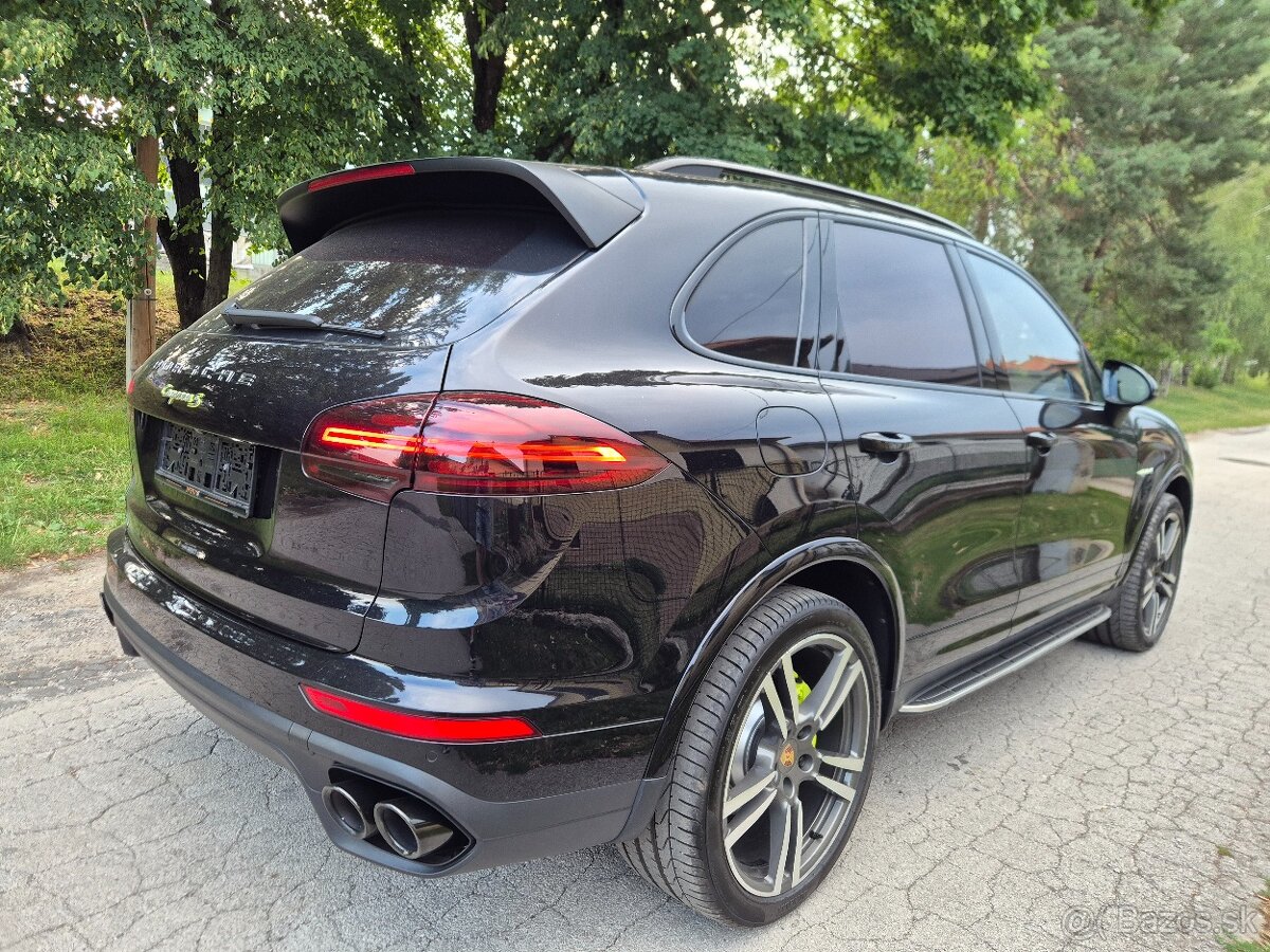 ===Porsche Cayenne S e-Hybrid II FL=== - 2