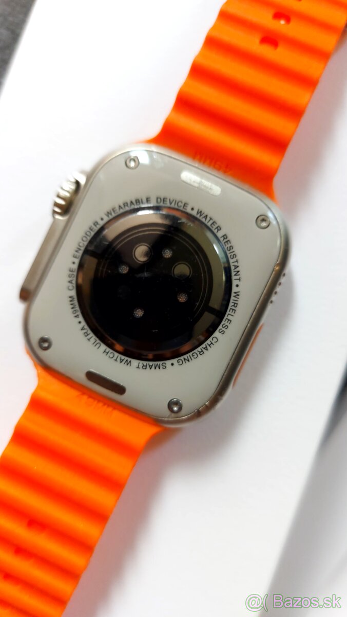 Apple Watch Ultra 2 49mm - 2