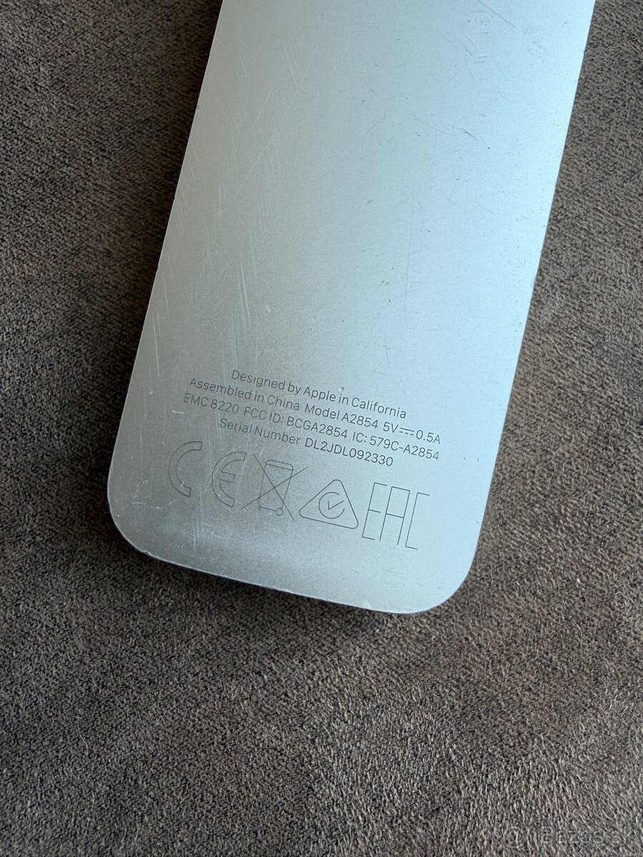 Apple TV Remote(2022) ovladac - 2