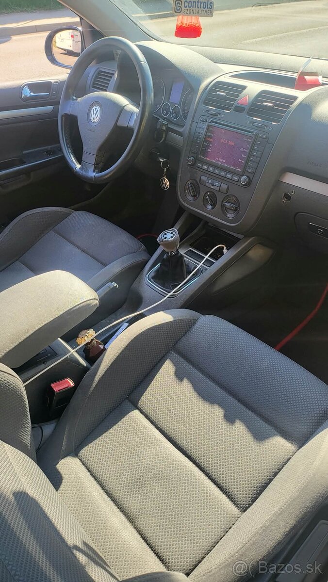 Golf 5 - 2