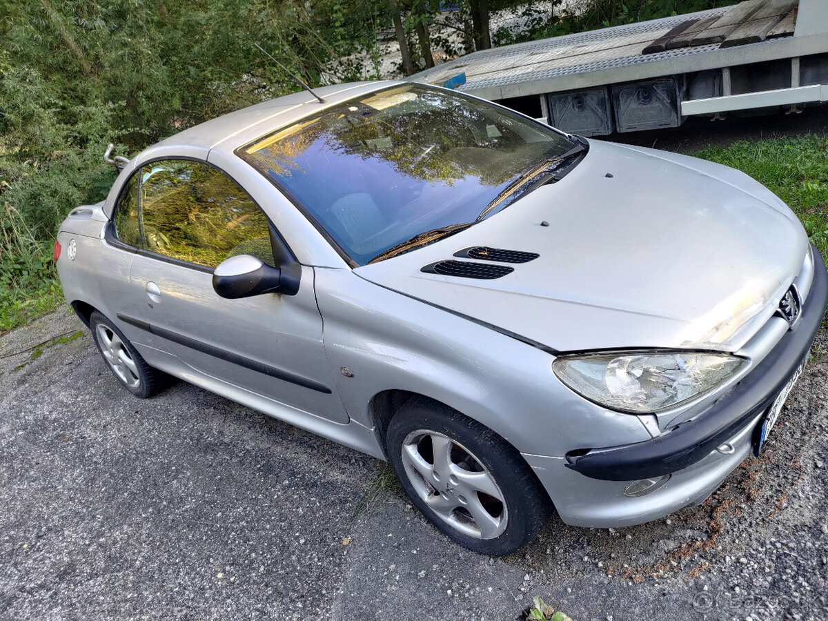 Peugeot 206cc - 2002 - náhradní díly - 2
