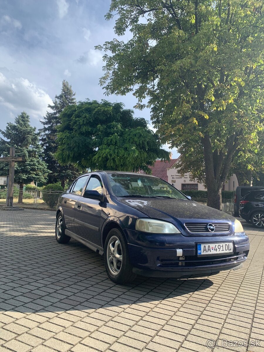 Opel Astra G - 2