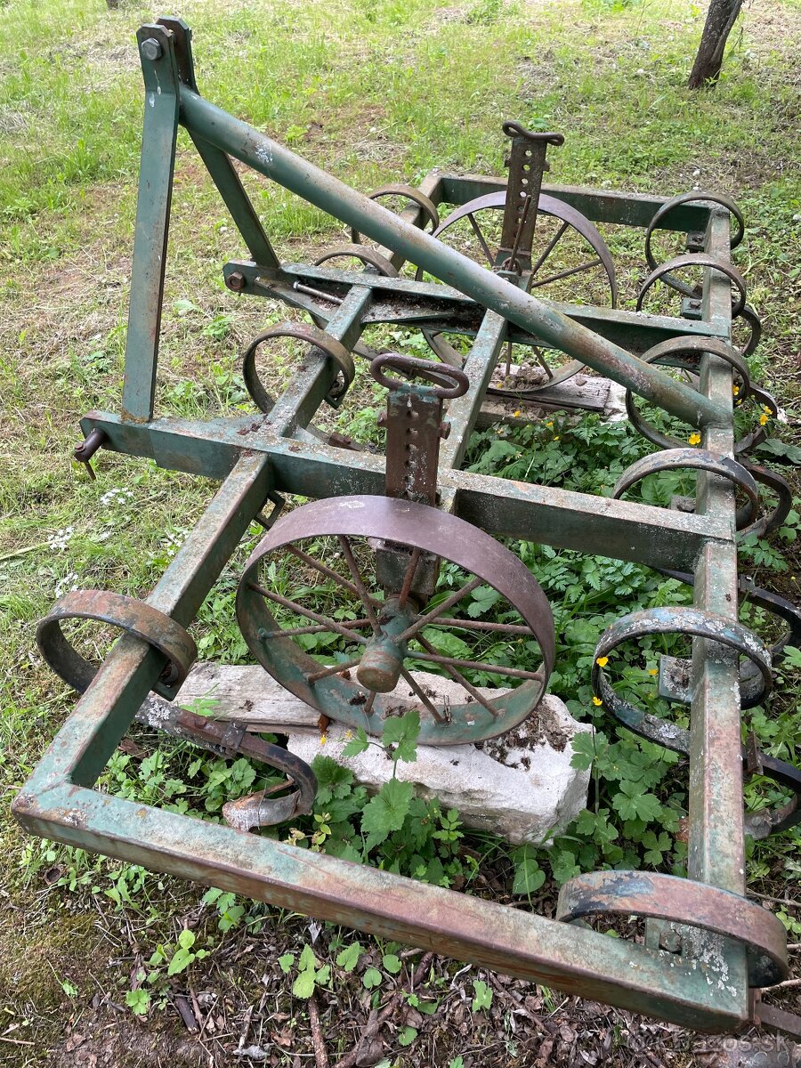 Predám kultivator/čaraky - 2