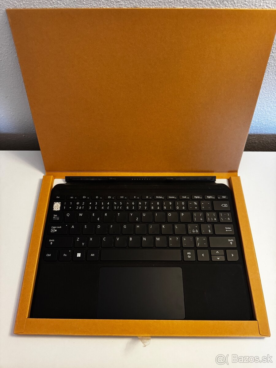 Microsoft Surface GO klavesnica a kryt - 2