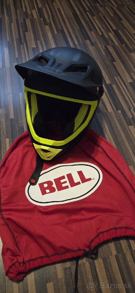 Integralna prilba helma Bell XT2 - 2