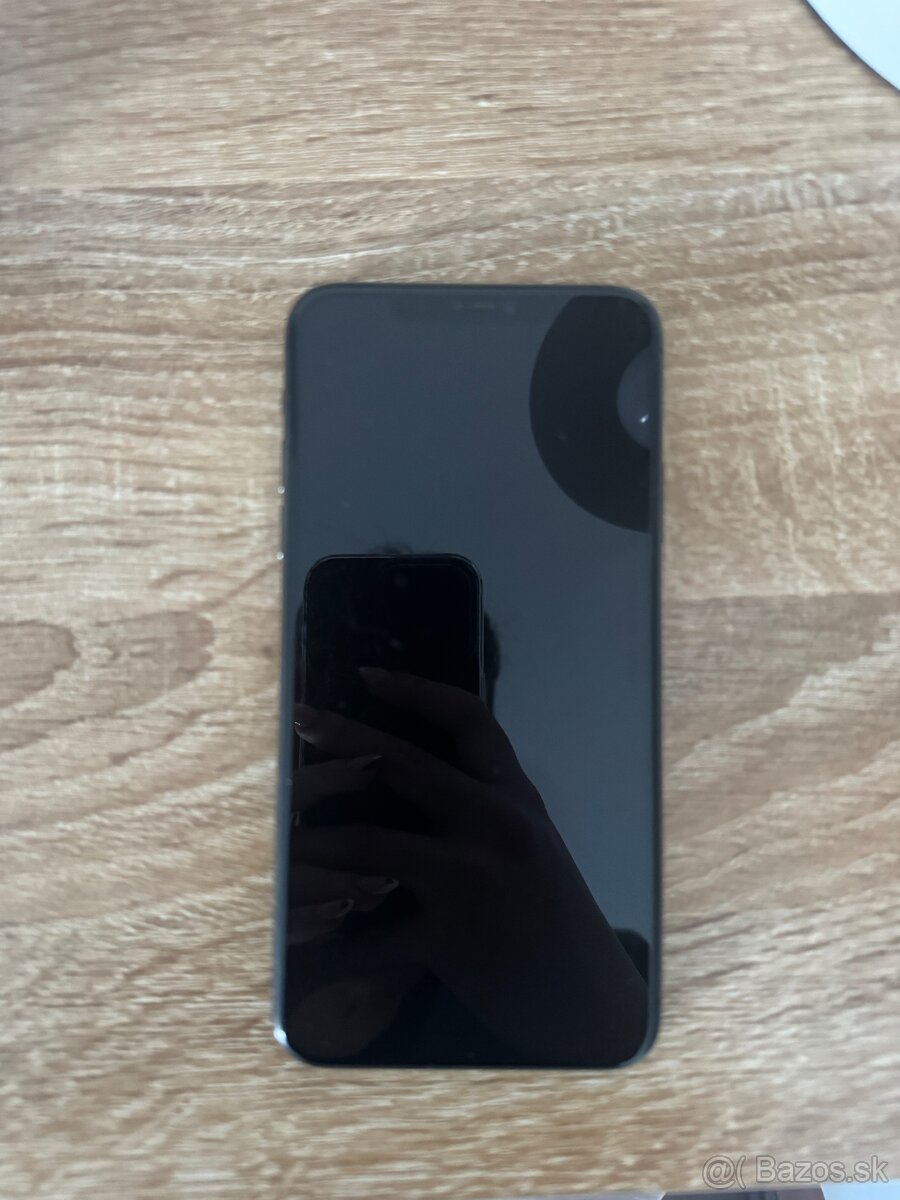 iPhone 11 Pro Max 64GB - 2