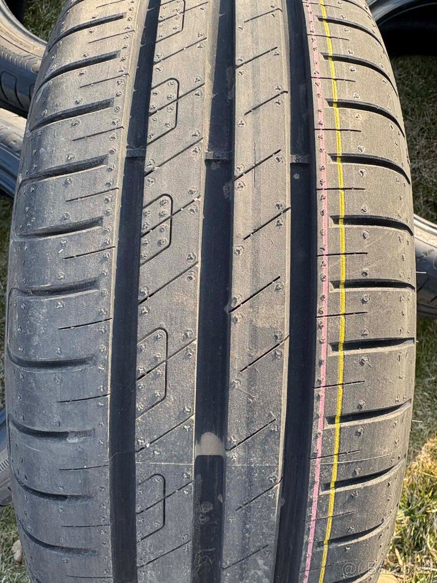 195/55 R16 GOOD YEAR Efficient Grip Performance - 2
