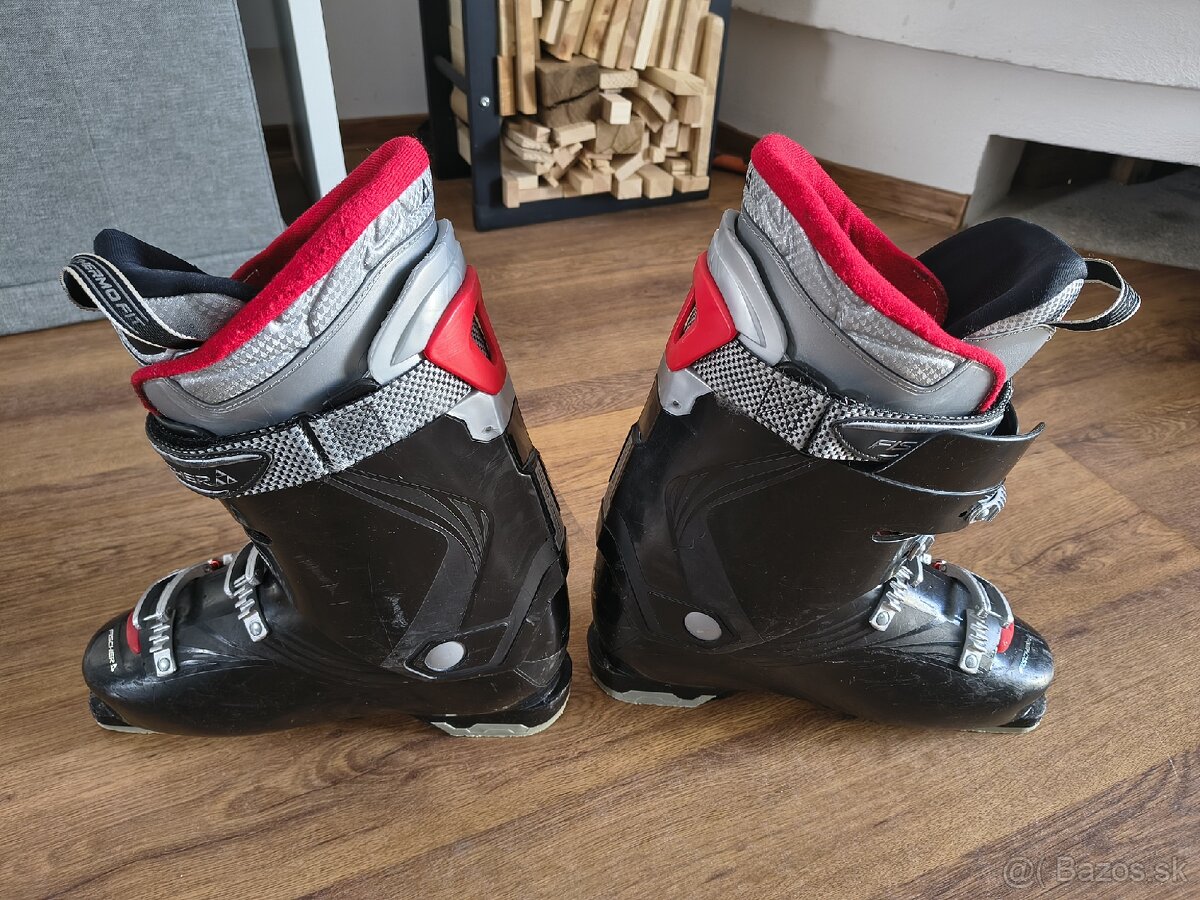 Lyžiarky FISCHER 44 / 9 / 28,5 - 2