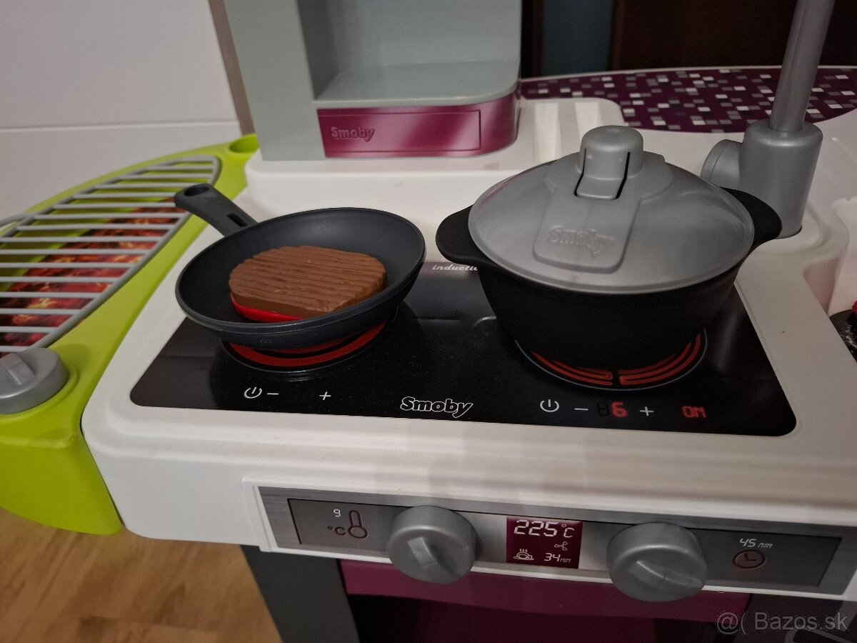 Kuchynka Smoby - 2