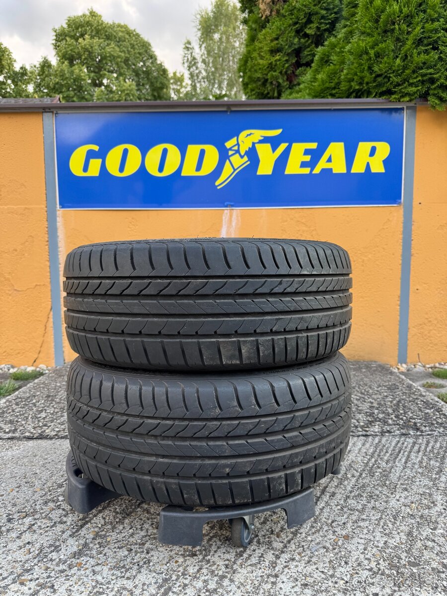 GoodYear EfficientGrip - 225/45 R18 91V - 2