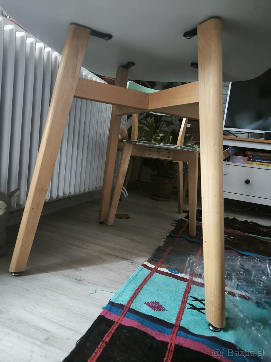 Jedálenský stôl 80x80x75 - 2