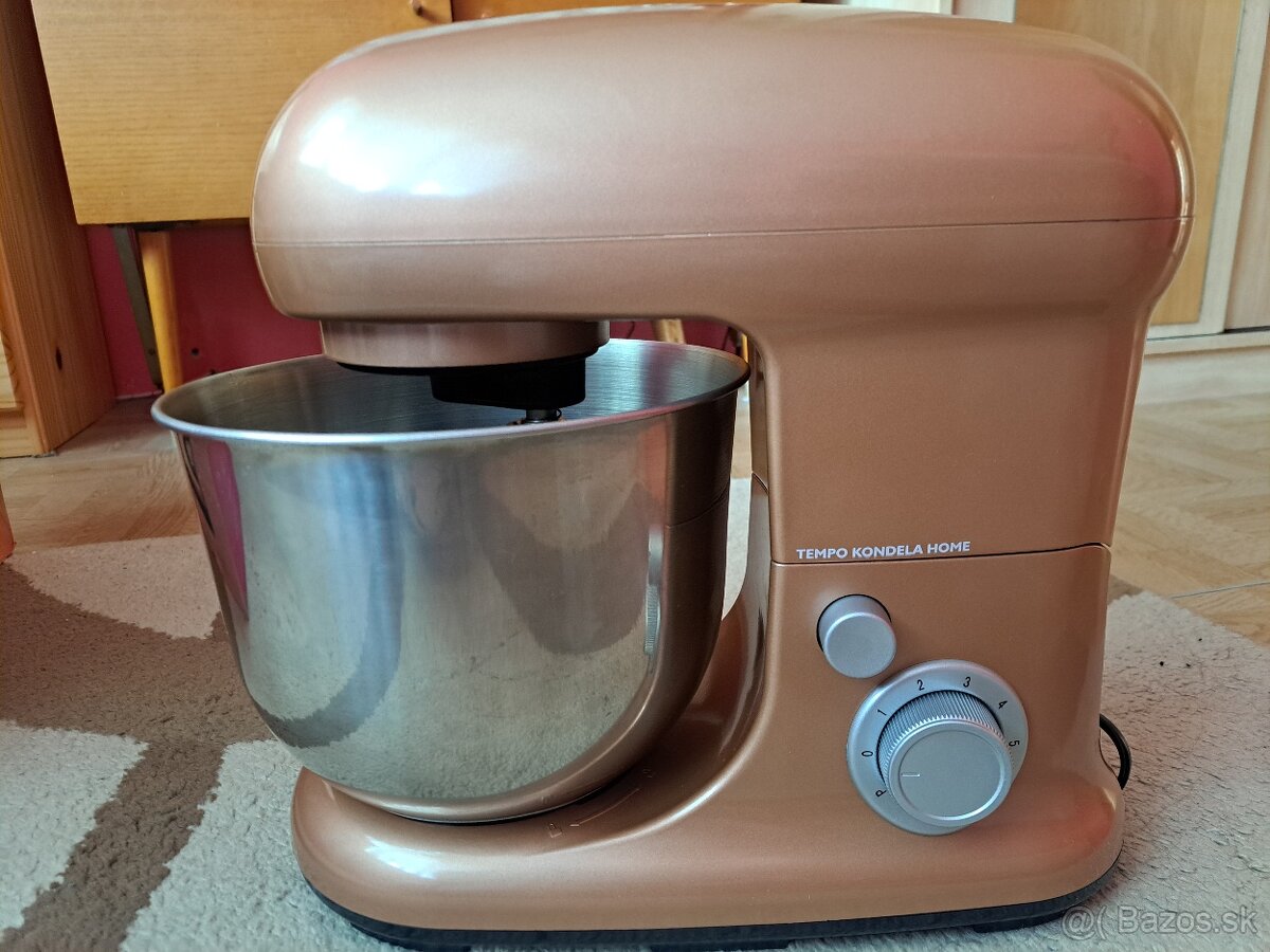 Kuchynský robot Macejko - 2