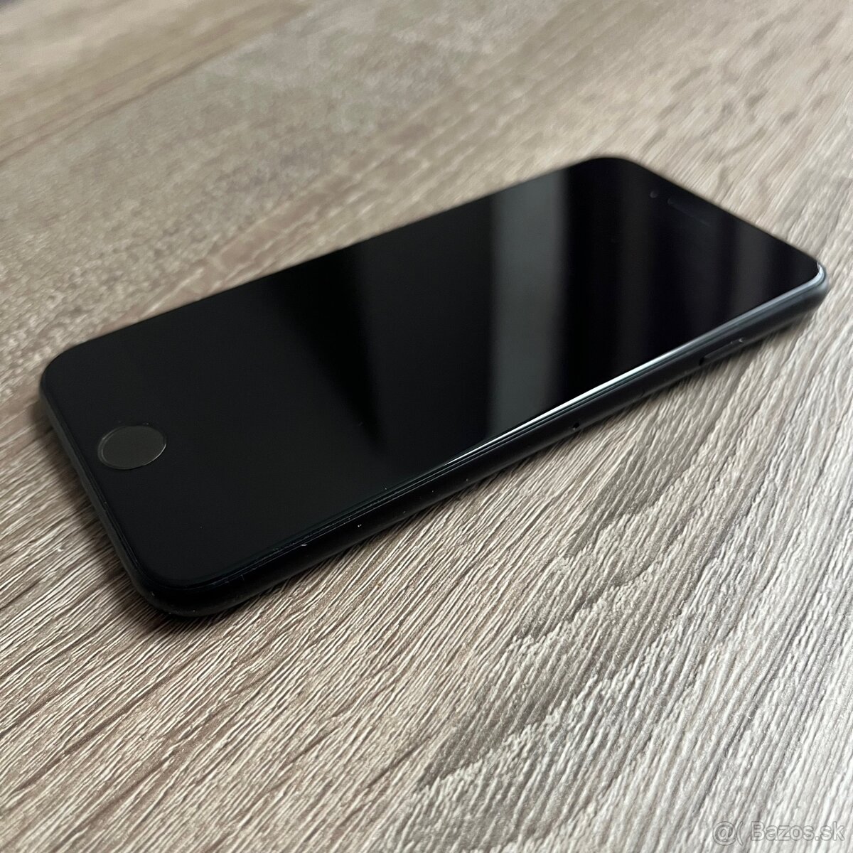 iPhone SE 2020 64GB 100% bateria - 2