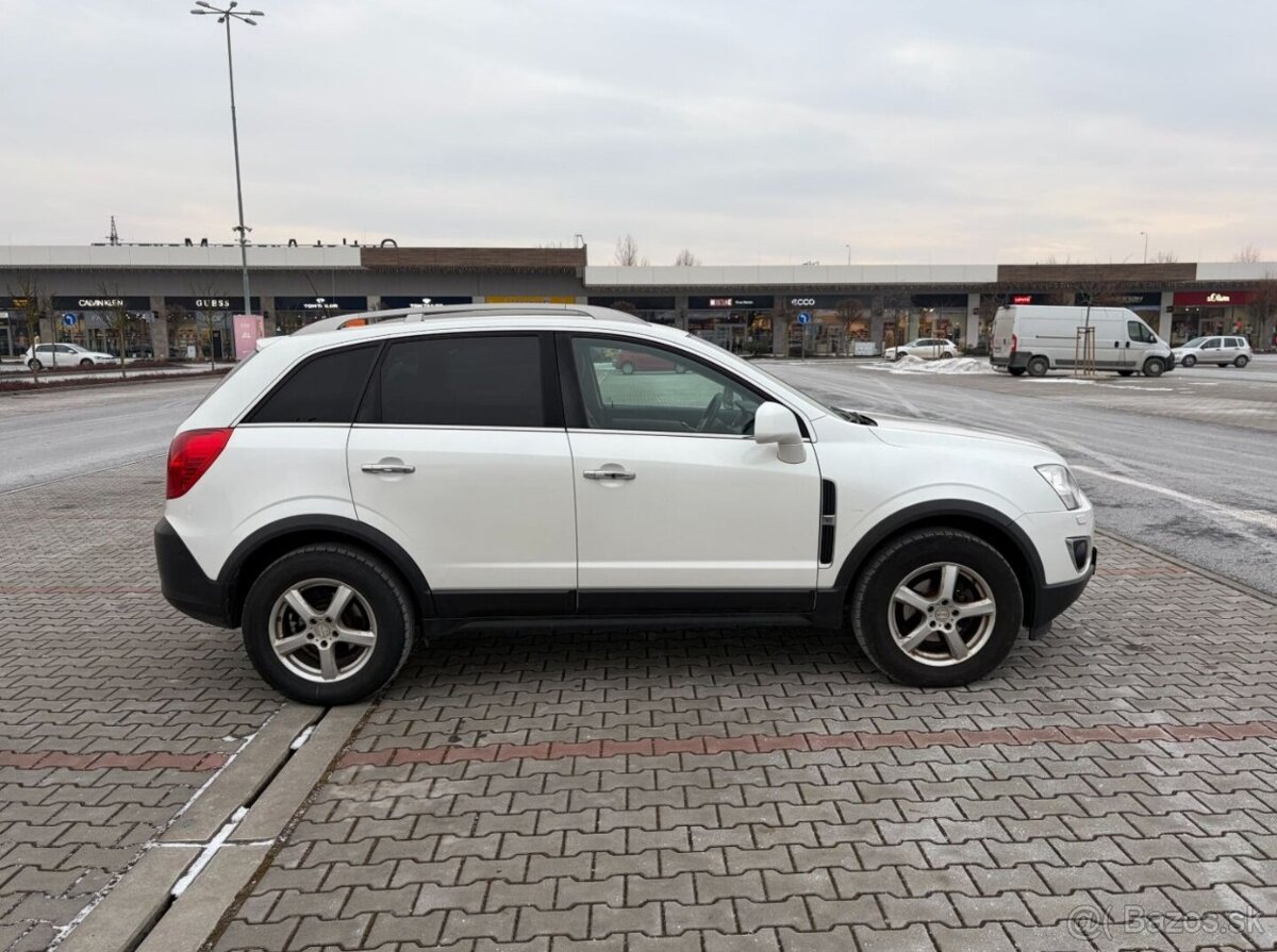 Opel Antara 2.2 CDTi 2016 MAX VÝBAVA - 2