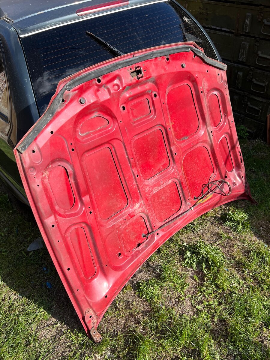 Predná kapota Honda Civic 6 Fastback - anglan - 2