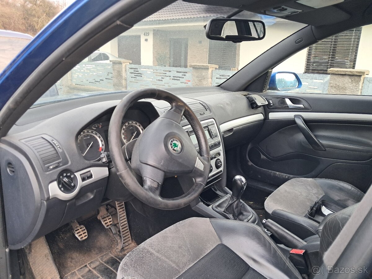 Škoda octavia Rs 2.0 tfsi 147 kw - 2