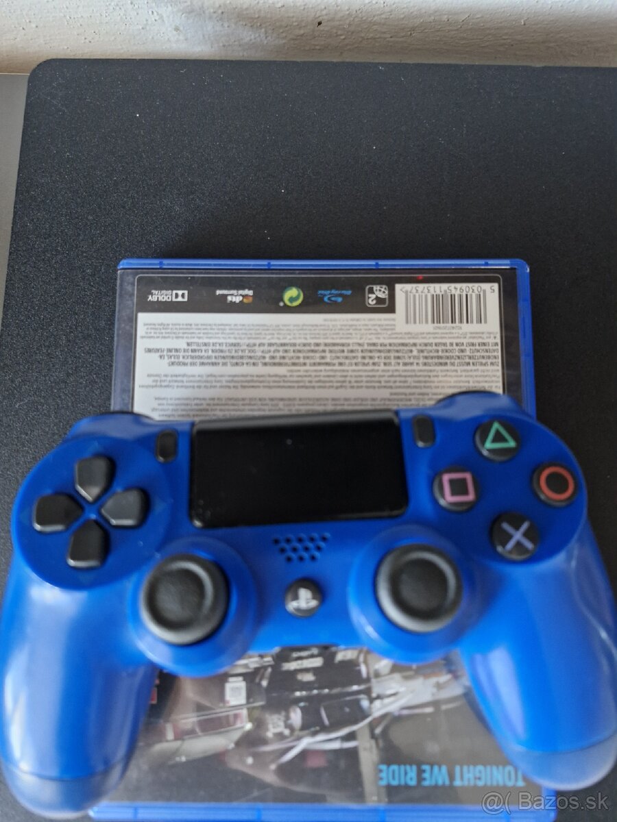 Ps4 500gb s hrou - 2