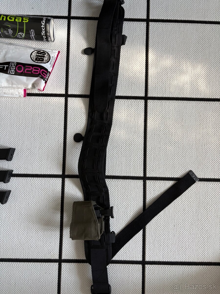 Airsoft glock-17 set - 2