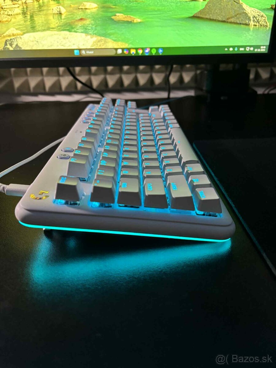 Predám - G713 TKL Tactile – US INTL - 2