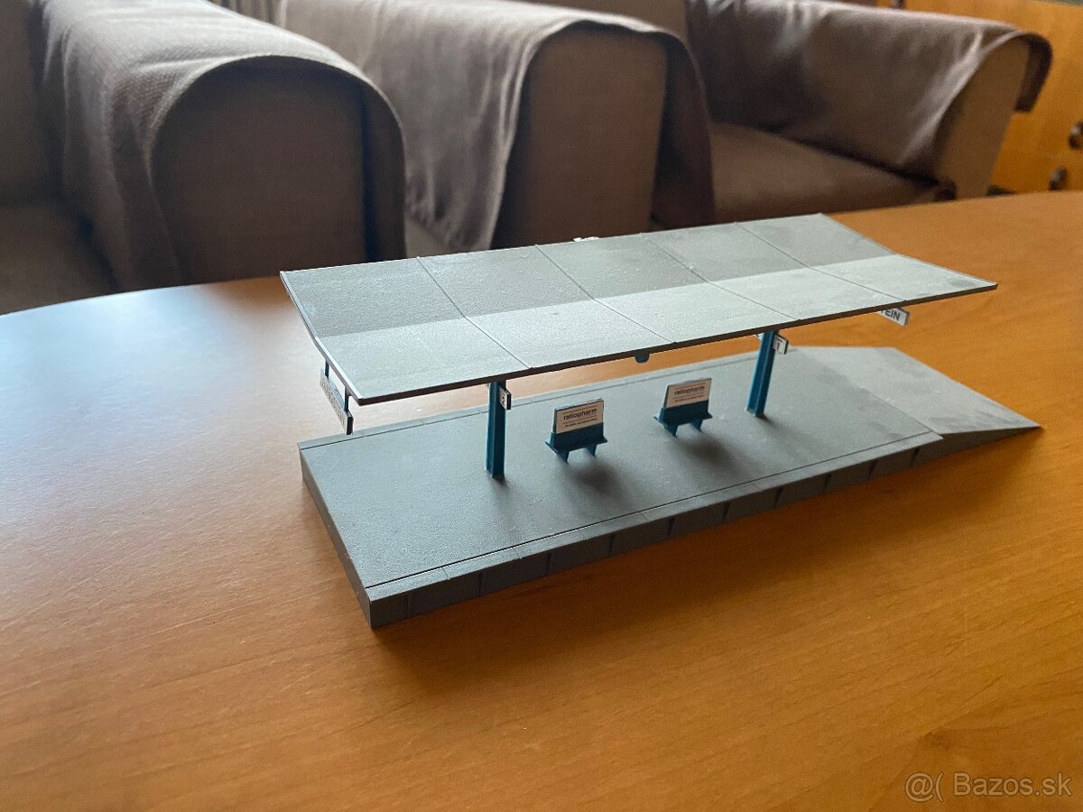 Predám nástupisko kryté - 2