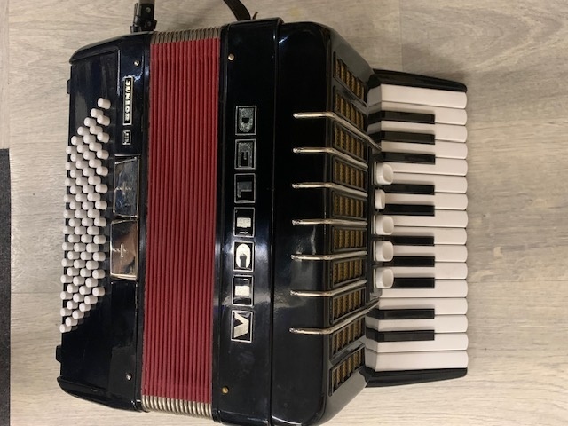 Akordeón 72 bas - 2