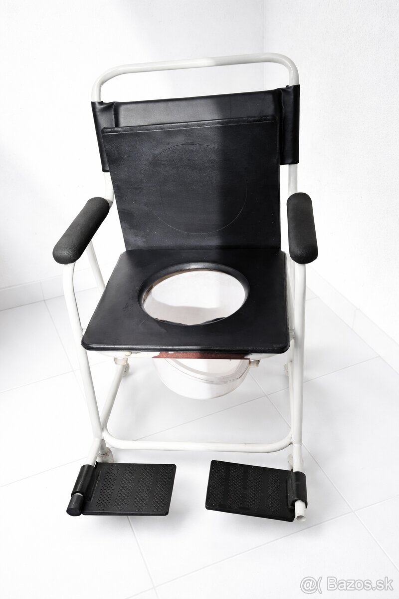 Toaletná stolička - 2