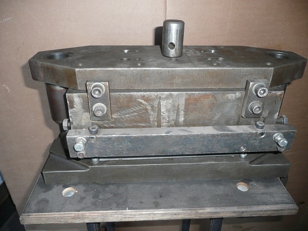 predám nožnice na plech - 2