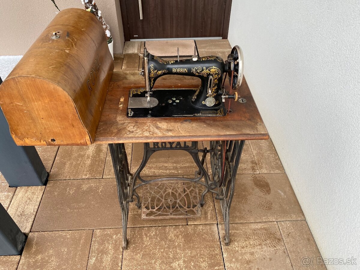 Šijací stroj ROYAL (stolík + šliapací mechanizmus) - 2