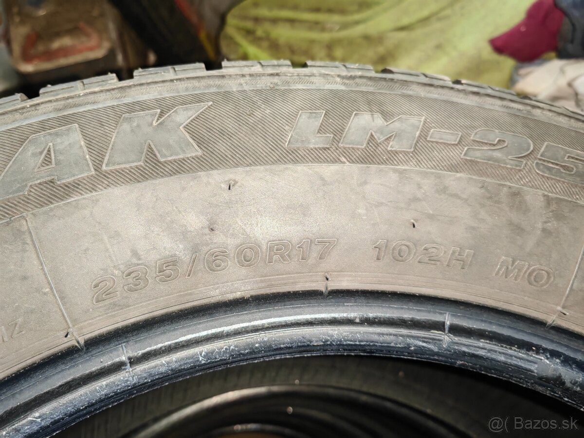 Zimné pneumatiky 235/60 R17 - 2