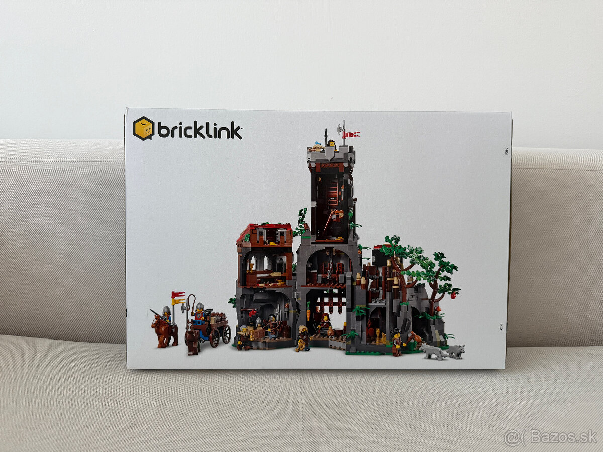 910057 LEGO Outlaw Forest Den - 2